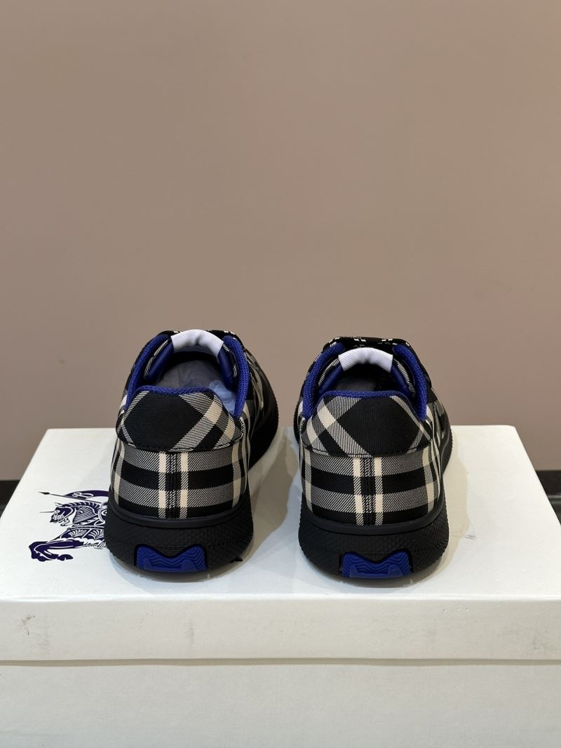 Burberry Low Shoes